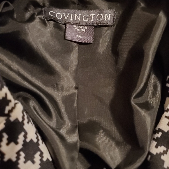 Blazer - Picture 3 of 4